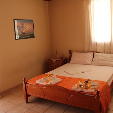 Stis Kyra - Vasilikis Apartment อิโออันนินา ภายนอก รูปภาพ
