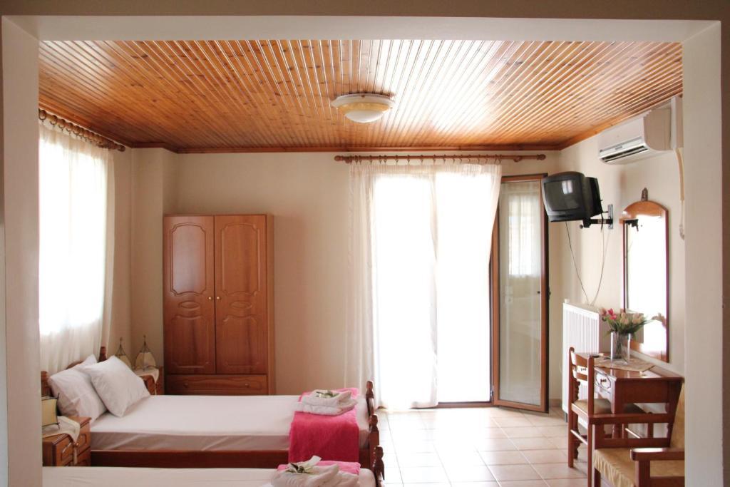 Stis Kyra - Vasilikis Apartment อิโออันนินา ห้อง รูปภาพ