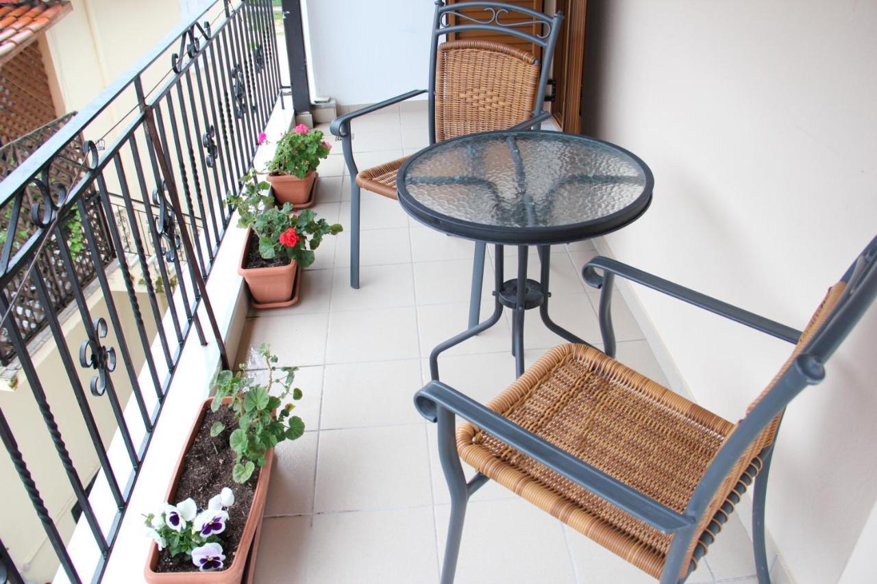 Stis Kyra - Vasilikis Apartment อิโออันนินา ภายนอก รูปภาพ